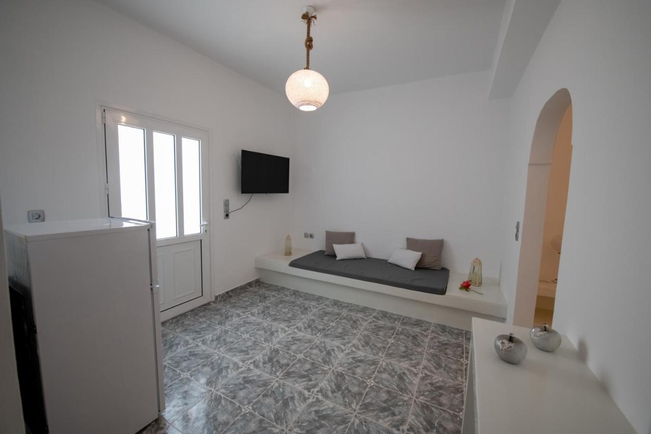 The F Suites Karterádos Eksteriør bilde