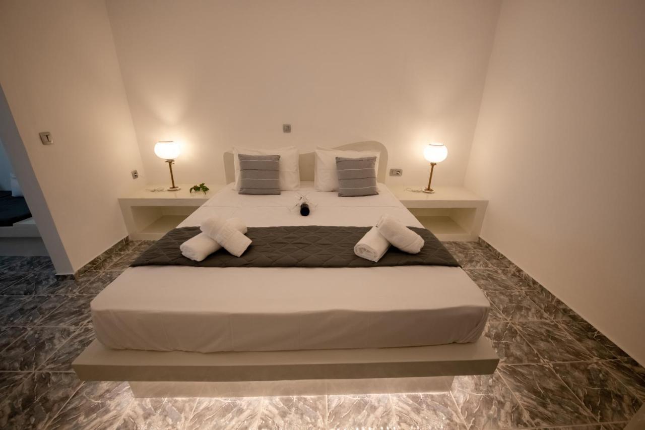 The F Suites Karterádos Eksteriør bilde